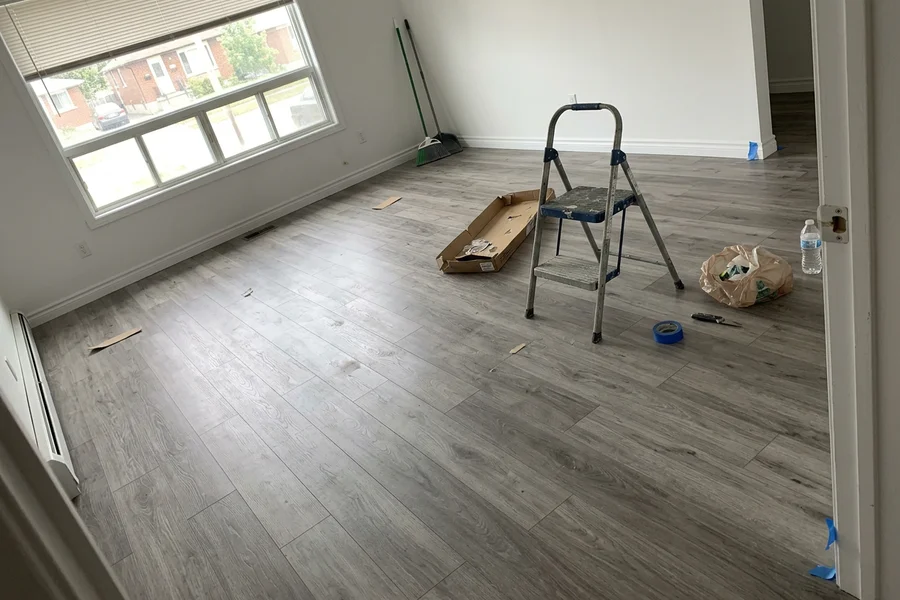 Grey-wash laminate in an Oshawa rental living room